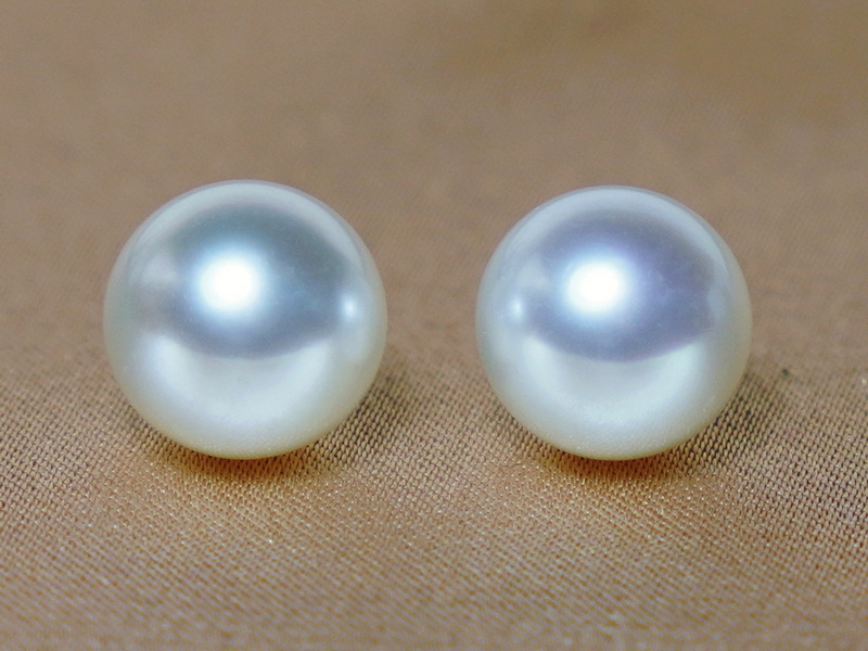 Bílé perly Jižního Pacifiku 9,2 mm s certifikátem PSL SSW100BC.1 Bílé perly Jižního Pacifiku 9,2 mm s certifikátem PSL SSW100BC.1