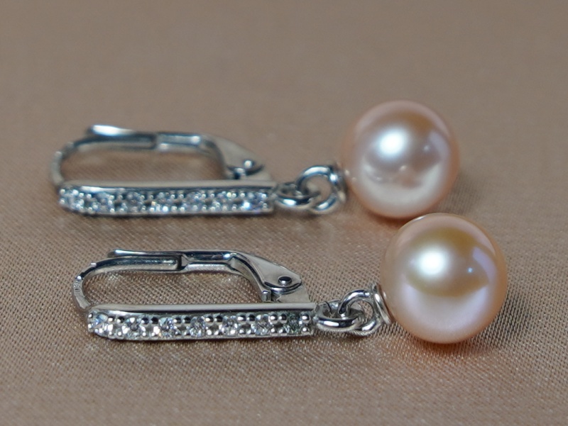 Zlaté perlové náušnice ve 14K zlatě BC024WFE-P Zlaté perlové náušnice ve 14K zlatě BC024WFE-P