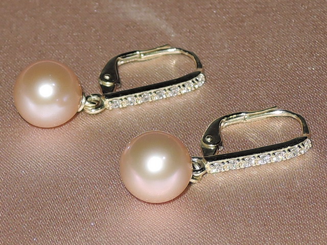 Zlaté perlové náušnice ve 14K zlatě BC024YFE-P Zlaté perlové náušnice ve 14K zlatě BC024YFE-P