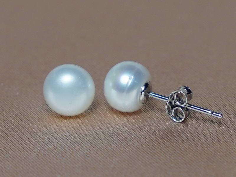 Perlové náušnice napichávací bílé BPE100AAw Perlové náušnice napichávací bílé BPE100AAw