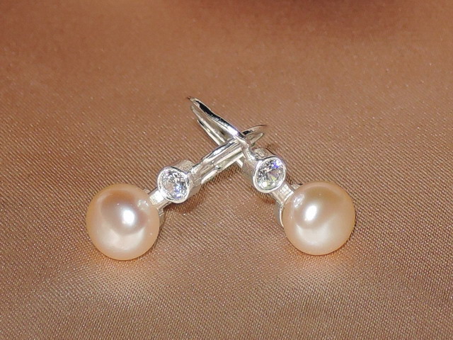 Perlové náušnice DS222WBE-P Perlové náušnice DS222WBE-P