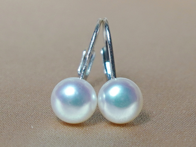 Perlové náušnice DS701SBE-W Perlové náušnice DS701SBE-W