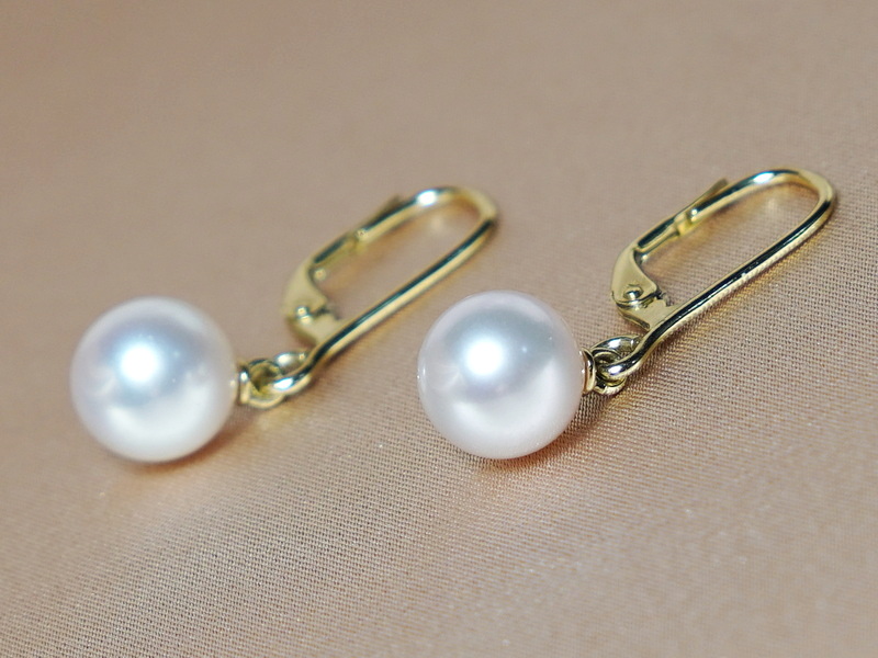 Zlaté náušnice 14K japonské akoya perly AAA AE010C Zlaté náušnice 14K japonské akoya perly AAA AE010C