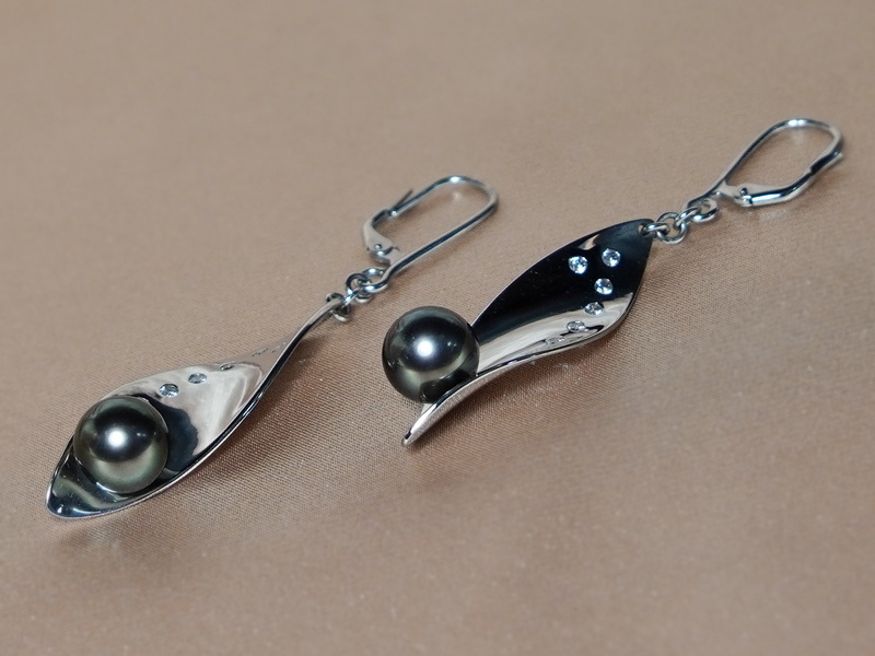 Perlové náušnice tahitské perly AAA ve 14K zlatě BC02WE-T Perlové náušnice tahitské perly AAA ve 14K zlatě BC02WE-T