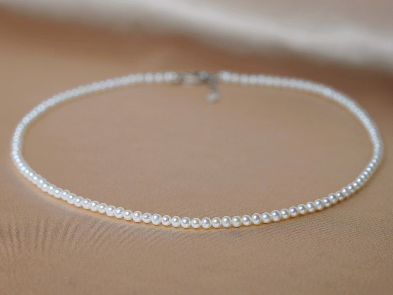 Perlový náhrdelník pravé perly 3 mm NRSN3035AA+wJ Perlový náhrdelník pravé perly 3 mm NRSN3035AA+wJ