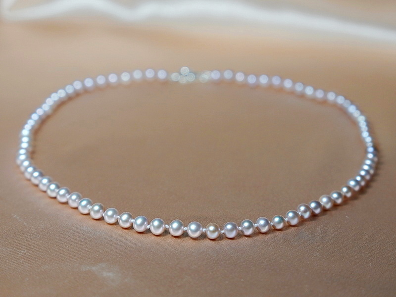 Perlový náhrdelník pravé říční perly růžové NRSN5060AA+lT Perlový náhrdelník pravé říční perly růžové NRSN5060AA+lT