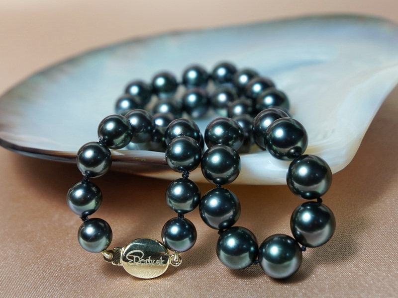 Perlový náhrdelník tahitské perly Aurora Peacock TPN056OP Perlový náhrdelník tahitské perly Aurora Peacock TPN056OP