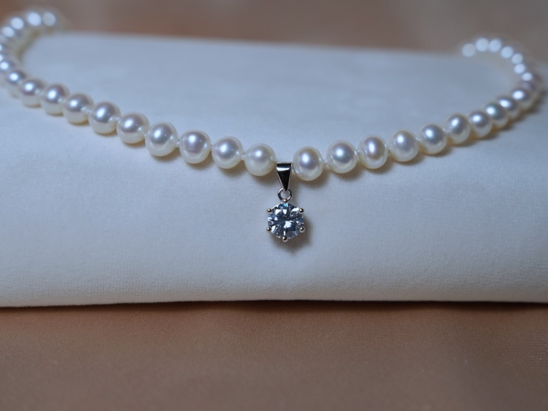 Personalizovaný perlový náhrdelník PS001 Personalizovaný perlový náhrdelník PS001