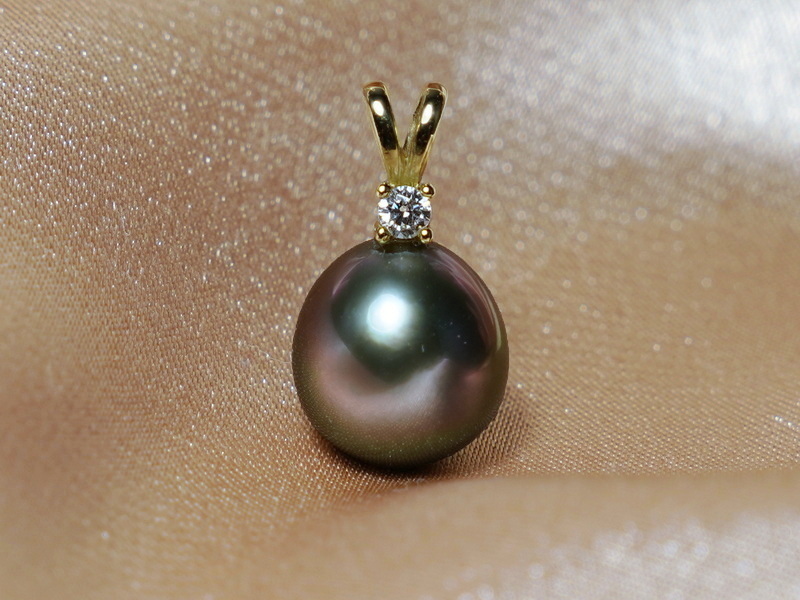 Přívěsek s perlou BC025TDyP Přívěsek s perlou BC025TDyP