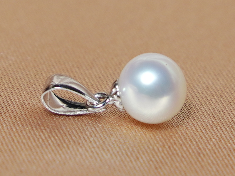 Přívěsek s perlou FP200wP-W Přívěsek s perlou FP200wP-W