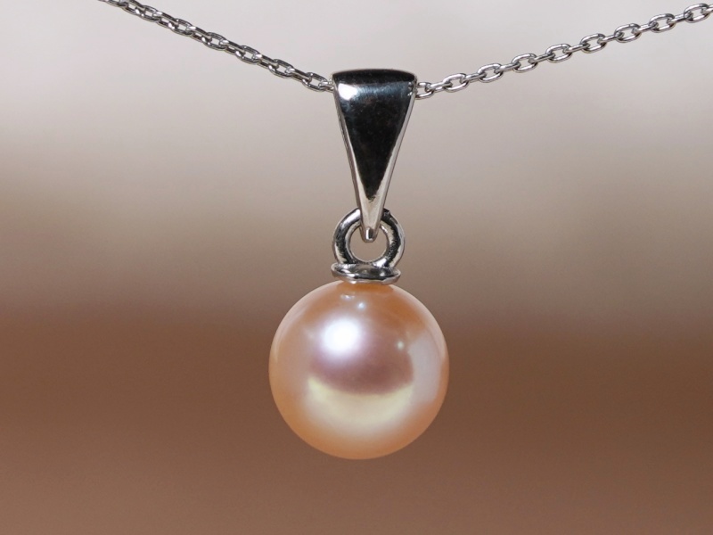 Přívěsek s perlou RPP001pM Přívěsek s perlou RPP001pM