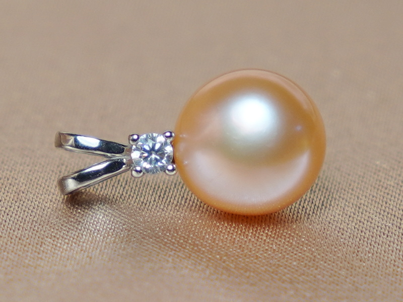 Přívěsek s perlou BC026SBP-P Přívěsek s perlou BC026SBP-P