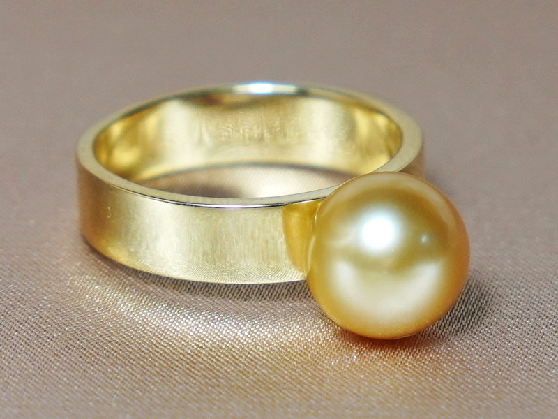 Zlatý prsten s perlou Jižního Pacifiku BC032YR-G Zlatý prsten s perlou Jižního Pacifiku BC032YR-G