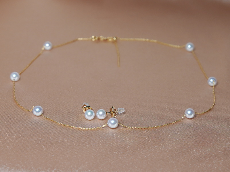 Sada zlatých šperků s akoya perlami APNCHSET002C Sada zlatých šperků s akoya perlami APNCHSET002C