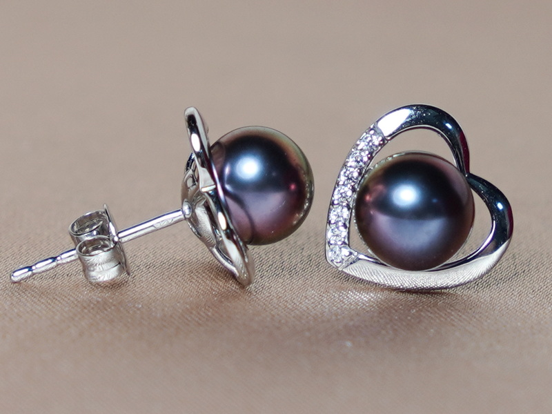 Zlaté napichovací náušnice se sladkovodní perlou WW013WE-FB Zlaté napichovací náušnice se sladkovodní perlou WW013WE-FB