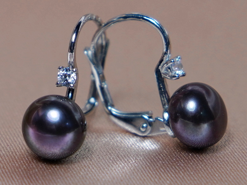 Zlaté perlové náušnice BC022WBE-B Zlaté perlové náušnice BC022WBE-B