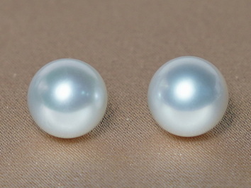 Bílé perly Jižního Pacifiku 10,6 mm s certifikátem PSL SSW100BC.6