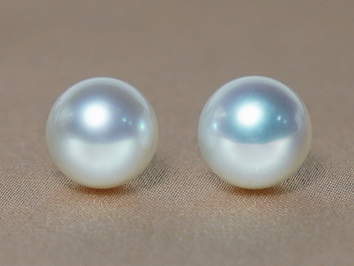 Bílé perly Jižního Pacifiku 9,3 mm s certifikátem PSL SSW100BC.2 Bílé perly Jižního Pacifiku 9,3 mm s certifikátem PSL SSW100BC.2