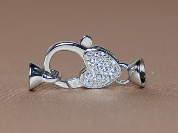 Elegantní stříbrný perlový uzávěr SRDÍČKO K04