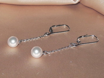 Perlové náušnice BC020WE-A Perlové náušnice BC020WE-A