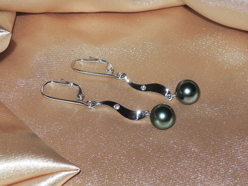 Perlové náušnice BC04WE-T Perlové náušnice BC04WE-T