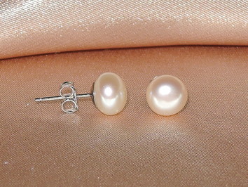 Zlaté napichovací perlové náušnice BFE585AAAwP-P Zlaté napichovací perlové náušnice BFE585AAAwP-P