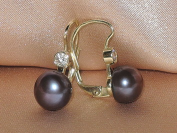 Perlové náušnice DS222YBE-B Perlové náušnice DS222YBE-B