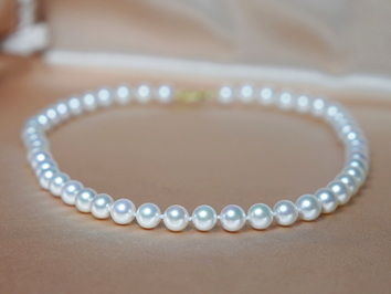 Perlový náhrdelník z japonských akoya perel AAA 7,5 mm APN7580C Perlový náhrdelník z japonských akoya perel AAA 7,5 mm APN7580C