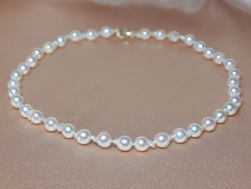 Náhrdelník z japonských akoya perel AA APN7580AAC Náhrdelník z japonských akoya perel AA APN7580AAC