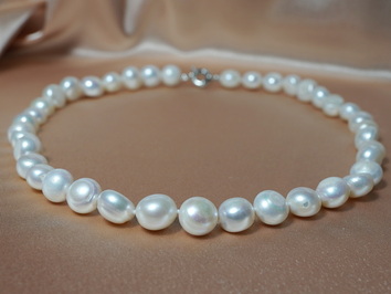 Perlový náhrdelník BPN0812AwG Perlový náhrdelník BPN0812AwG