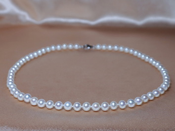 Perlový náhrdelník NRSN6065AAAwA Perlový náhrdelník NRSN6065AAAwA