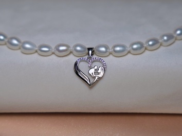 Personalizovaný perlový náhrdelník PS010 Personalizovaný perlový náhrdelník PS010