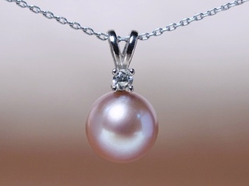 Přívěsek s perlou BC025WFP-L Přívěsek s perlou BC025WFP-L