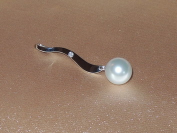 Přívěsek s perlou BC04WP-A Přívěsek s perlou BC04WP-A