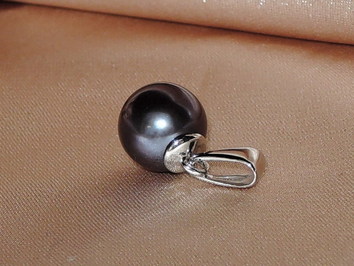 Přívěsek s perlou RPP001bM Přívěsek s perlou RPP001bM