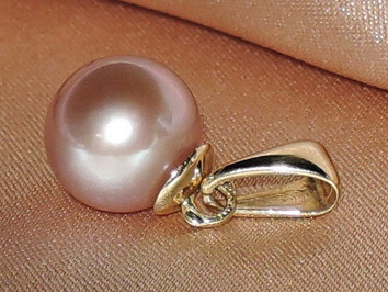 Přívěsek s perlou RPP002lM Přívěsek s perlou RPP002lM