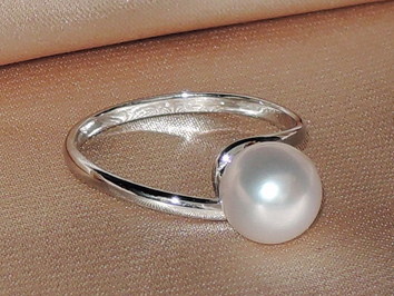 Prsten s perlou BC028SR-W Prsten s perlou BC028SR-W