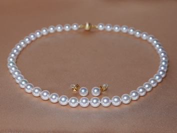 Set náhrdelník a náušnice z japonských akoya perel APNSET7075C