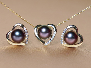 Set šperků z říčních perel ve 14K zlatě WW013YS-FB Set šperků z říčních perel ve 14K zlatě WW013YS-FB