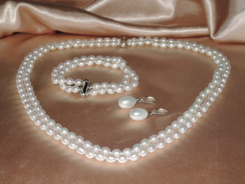 Šperky s perlami DOSET06AA+wJ Šperky s perlami DOSET06AA+wJ