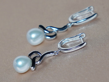 Stříbrné perlové náušnice visací PE2158SH