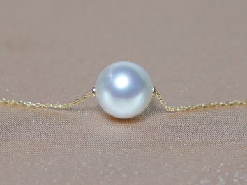 Zlatý řetízek s pravou perlou Jižního Pacifiku WSP200B Zlatý řetízek s pravou perlou Jižního Pacifiku WSP200B