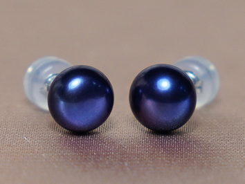 14K zlaté napichovací perlové náušnice BSE14WG 14K zlaté napichovací perlové náušnice BSE14WG