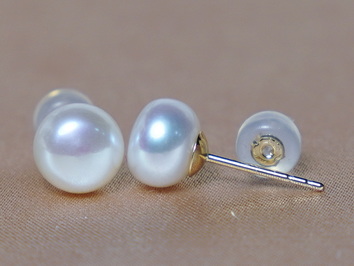 14K zlaté napichovací perlové náušnice WSE14YG 14K zlaté napichovací perlové náušnice WSE14YG