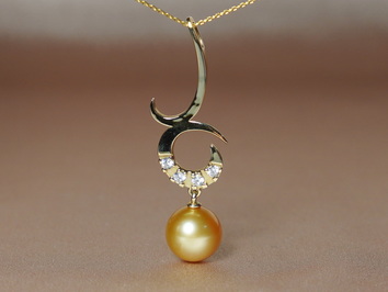 Přívěsek s perlou Jižního Pacifiku BC03YP-G Přívěsek s perlou Jižního Pacifiku BC03YP-G