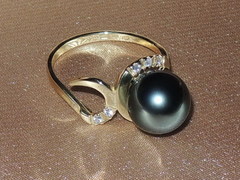 Šperky s tahitskými perlami a brilianty ve 14K zlatě BC03YS-T šperky z tahitských perál BC03YS-T najvyššia AAA kvalita BC03YS-T