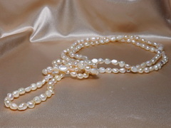 Dlouhý perlový náhrdelník BON7080Gp Dlhý perlový náhrdelník BON7080Gp-1.JPG BON7080Gp