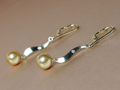 Zlaté náušnice s perlami Jižního Pacifiku BC04YE-G Náušnice s perlami Južného Pacifiku a briliantmi BC04YE-G.3.JPG BC04YE-G
