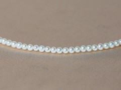 Perlový náhrdelník pravé říční perly 3 mm NRSN3035AA+wJ Perlový náhrdelník NRSN3035AA+wJ.JPG NRSN3035AA+wJ