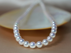 Náhrdelník z japonských akoya perel TENNYO 6-9mm TENNYO 6090 Perlový náhrdelník TENNYO 6090.JPG TENNYO 6090